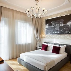 Large Double Room Balcony City View